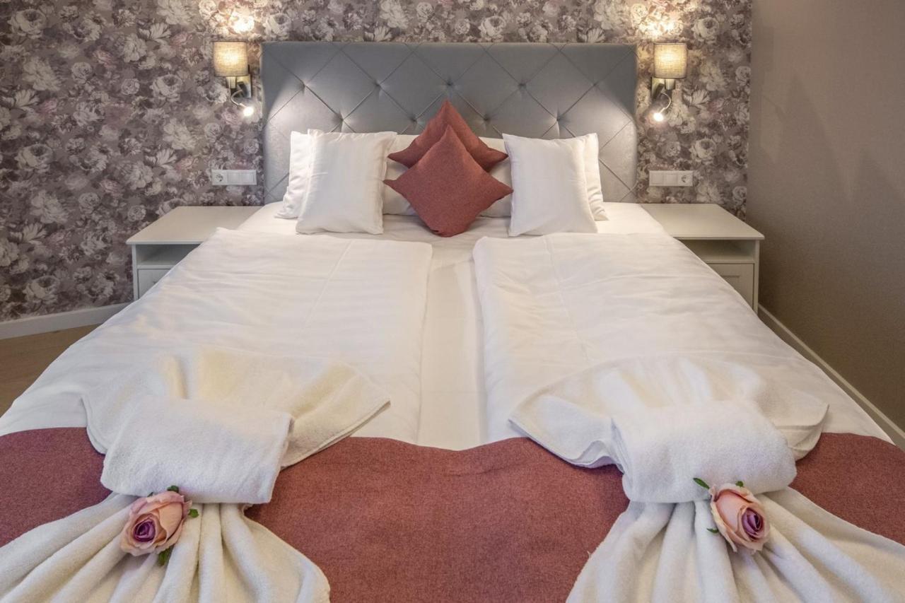 Spa Residence Carbona Apartment 105 Hévíz Εξωτερικό φωτογραφία