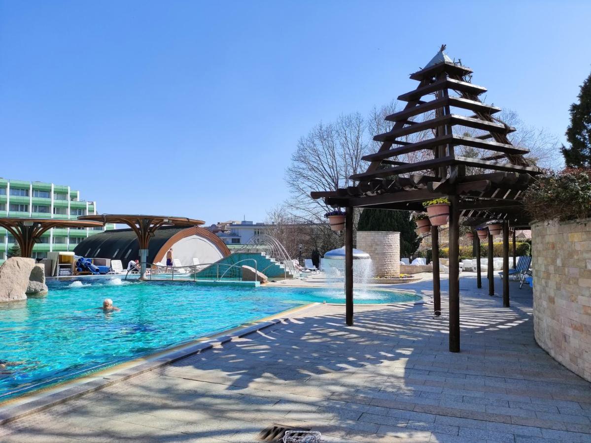Spa Residence Carbona Apartment 105 Hévíz Εξωτερικό φωτογραφία