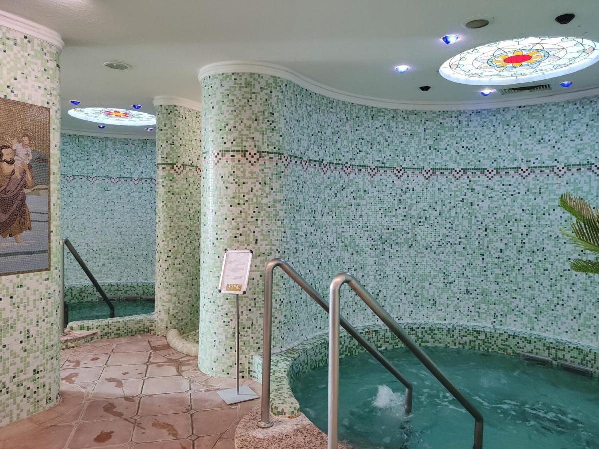 Spa Residence Carbona Apartment 105 Hévíz Εξωτερικό φωτογραφία